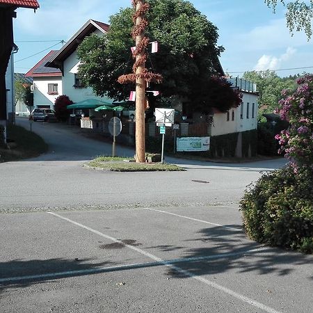 Gasthaus Schachinger Tumeltsham Dış mekan fotoğraf