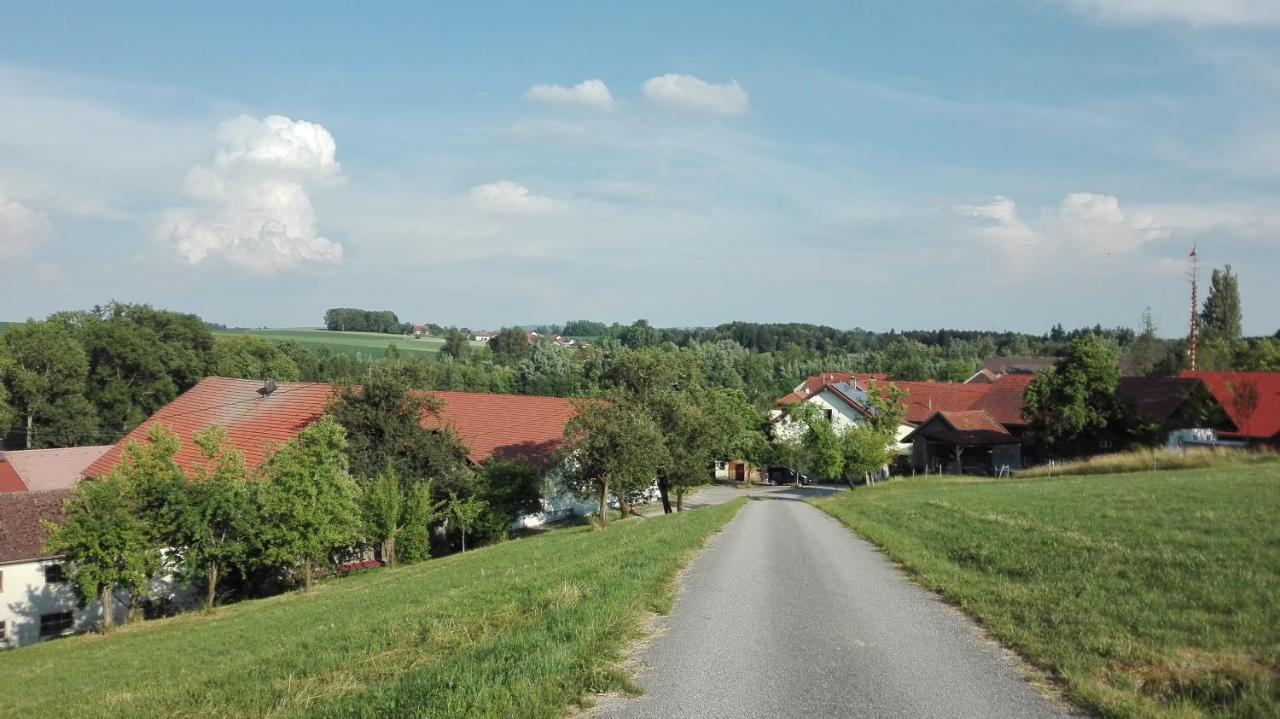 Gasthaus Schachinger Tumeltsham Dış mekan fotoğraf