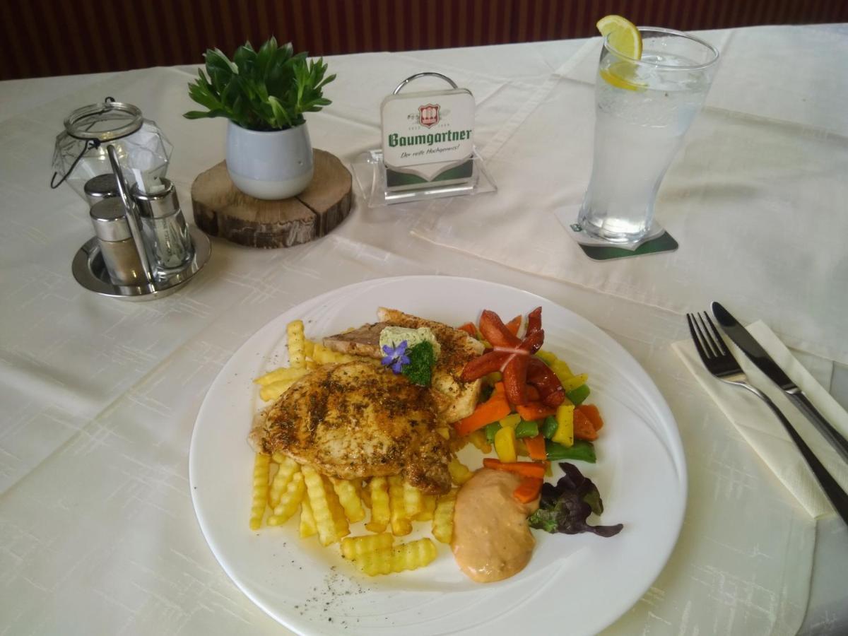 Gasthaus Schachinger Tumeltsham Dış mekan fotoğraf